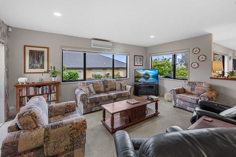 Photo of property in 19 Hallmark Rise, Bethlehem, Tauranga, 3110