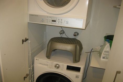 Photo of property in Gerondis Bldg Apartments, 302/60 Willis Street, Wellington Central, Wellington, 6011