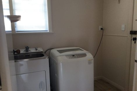 Photo of property in 41 Line Road, Glen Innes, Auckland, 1072