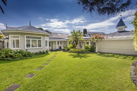 Photo of property in 52 Cheltenham Road, Devonport, Auckland, 0624