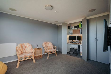 Photo of property in 99 Wilson Road, Balclutha, 9230
