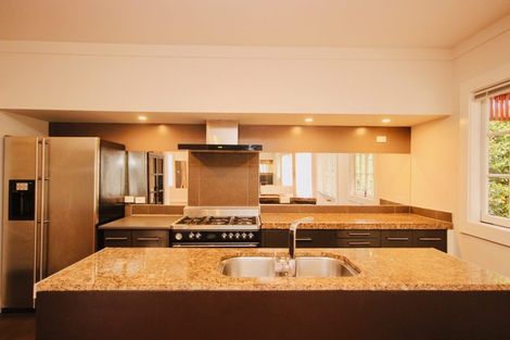 Photo of property in 25a Grand View Road, Remuera, Auckland, 1050