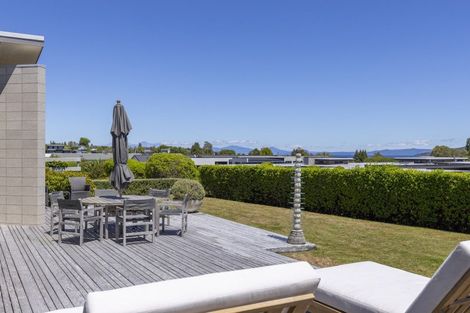Photo of property in 12 Kurapoto Lane, Rainbow Point, Taupo, 3330