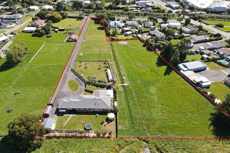 Photo of property in 9 Mill Street, Marton, 4710