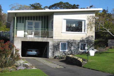 Photo of property in 9 Lismore Street Strandon New Plymouth District
