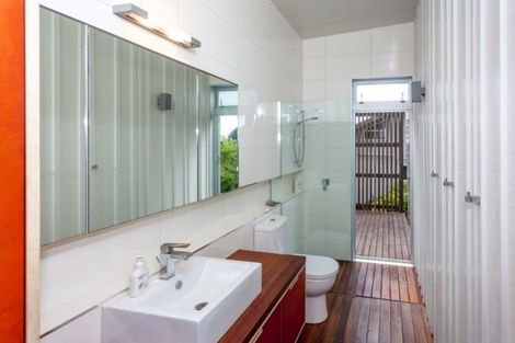 Photo of property in 118 Onemana Drive, Onemana, Whangamata, 3691