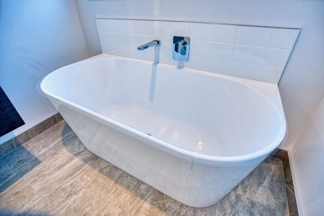 Photo of property in 11a Hinau Crescent, Kaiata, Greymouth, 7805