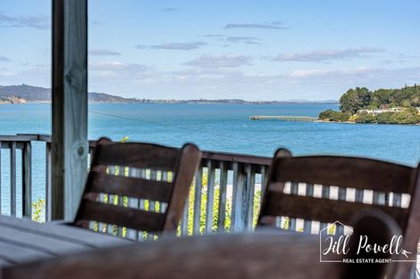 Photo of property in 13 Moana Road, Tinopai, 0593