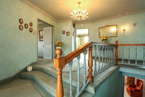 Photo of property in 2 Grassy Downs Place, St Andrews, Hamilton, 3200