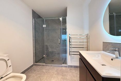 Photo of property in 5/31 Normandy Place, Henderson, Auckland, 0610