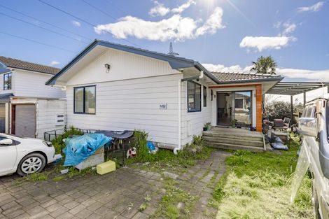 Photo of property in 1/52 Sikkim Crescent, Clover Park, Auckland, 2019