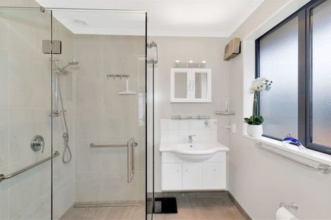 Photo of property in 3/6 Church Street, Amberley, 7410