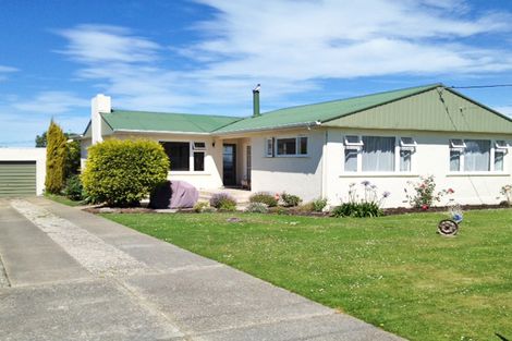 Photo of property in 19 Glendale Crescent, Holmes Hill, Oamaru, 9401
