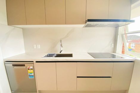 Photo of property in 15 Dawood Place, The Gardens, Auckland, 2105