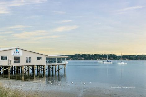 Photo of property in 17 Anglers Way, Omokoroa, 3114