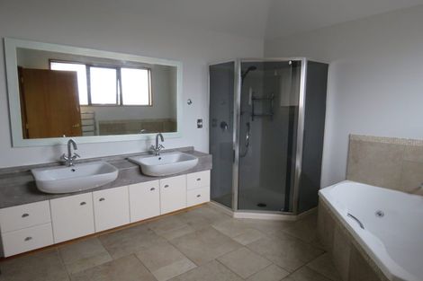 Photo of property in 183 Withells Road, Avonhead, Christchurch, 8042