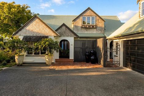 Photo of property in 16 Hinewa Road, Otumoetai, Tauranga, 3110