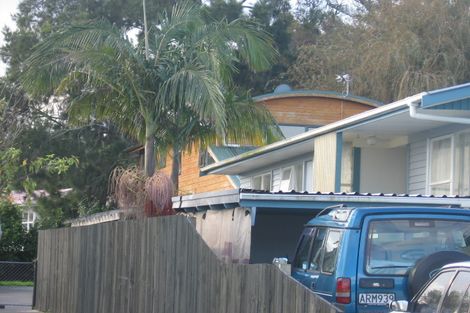 Photo of property in 51a Chorley Avenue, Massey, Auckland, 0614