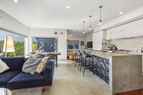 Photo of property in 161a Totara Road, Miramar, Wellington, 6022