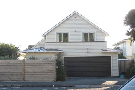 Photo of property in 56 Oroua Street, Eastbourne, Lower Hutt, 5013