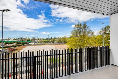 Photo of property in 202/36c Greenslade Crescent, Northcote, Auckland, 0627