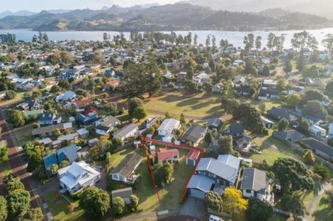 Photo of property in 17 Mccall Avenue, Pauanui, Hikuai, 3579