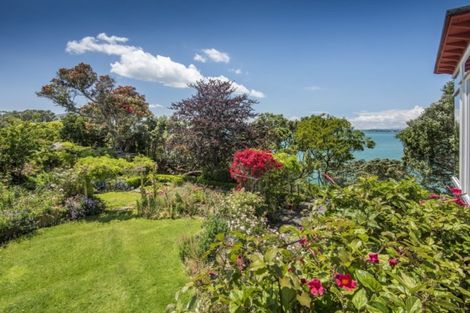Photo of property in 128a Vauxhall Road, Narrow Neck, Auckland, 0624