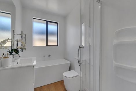 Photo of property in 74 Crossley Avenue, Woodend, 7610