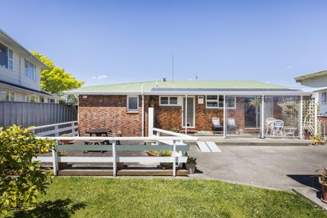 Photo of property in 21 Lockhart Avenue, Milson, Palmerston North, 4414