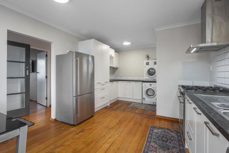 Photo of property in 12 Le Quesne Place, Fairfield, Hamilton, 3214