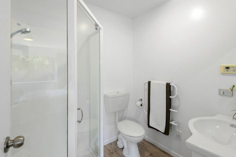 Photo of property in 51 Appleby Crescent, Burnside, Christchurch, 8053