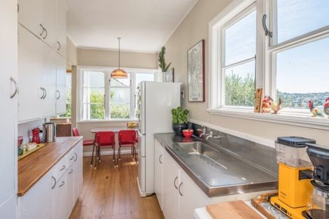 Photo of property in 8 Leveson Street, Strathmore Park, Wellington, 6022