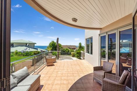 Photo of property in 221 Paku Drive, Tairua, 3508