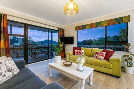 Photo of property in 34 Exploration Way, Whitby, Porirua, 5024