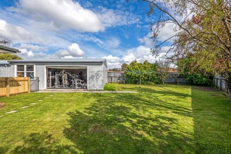 Photo of property in 10 Rimu Place, Cloverlea, Palmerston North, 4412