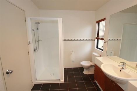 Photo of property in 27a Kelvin Hart Drive, East Tamaki, Auckland, 2013