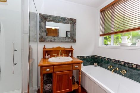 Photo of property in 1066 Egmont Road, Egmont Village, New Plymouth, 4372
