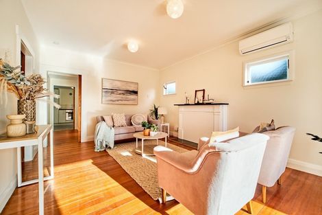 Photo of property in 18 Ngaio Street, Otaki Beach, Otaki, 5512