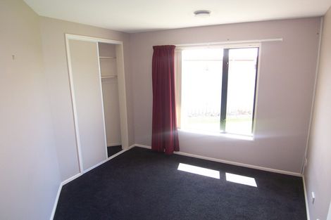 Photo of property in 32 Shearwater Drive, Woolston, Christchurch, 8023