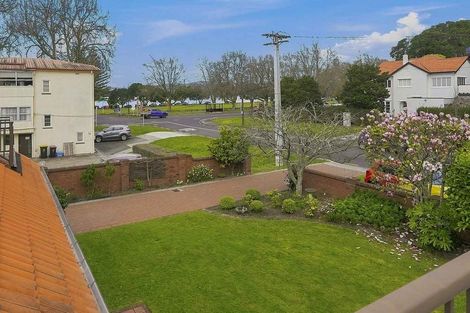 Photo of property in 3/30 Sixth Avenue, Tauranga, 3110