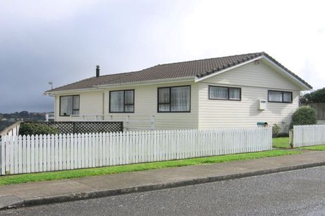 Photo of property in 45 Fitzpatrick Street, Newlands, Wellington, 6037