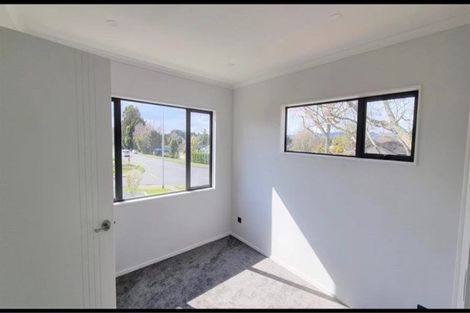 Photo of property in 425a Great South Road, Opaheke, Papakura, 2113