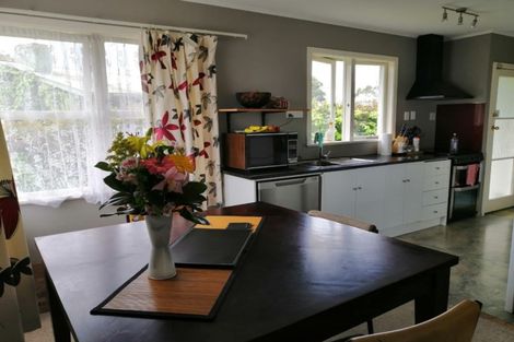 Photo of property in 83 Morrow Avenue, St Andrews, Hamilton, 3200