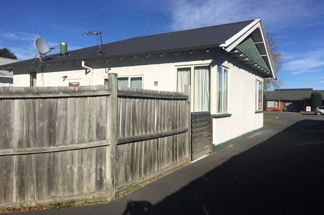 Photo of property in 2/64 Division Street, Riccarton, Christchurch, 8041