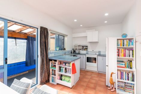 Photo of property in 100 Mcleod Street, Elderslea, Upper Hutt, 5018