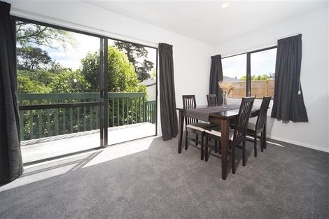 Photo of property in 2/8 Fuchsia Place, Birkdale, Auckland, 0626