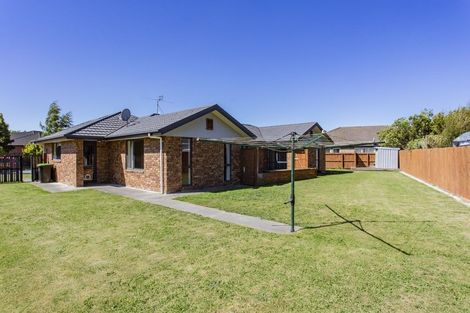 Photo of property in 52 Paget Drive, Woodend, 7610