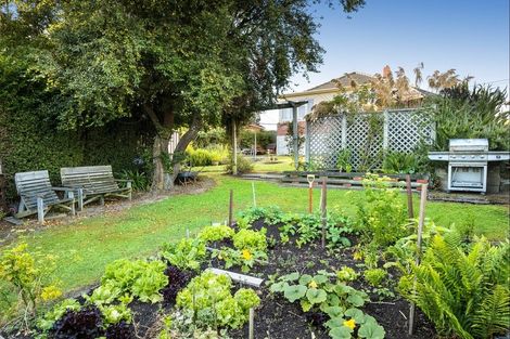 Photo of property in 27 Forresbank Avenue, Wakari, Dunedin, 9010