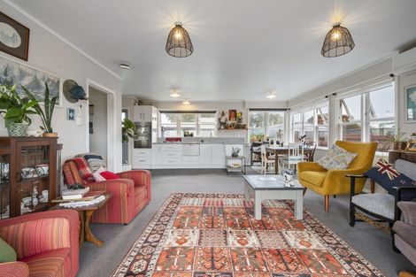 Photo of property in 42 Edinburgh Terrace, Foxton Beach, Foxton, 4815