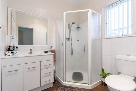 Photo of property in 1/76 Kenderdine Road, Papatoetoe, Auckland, 2025